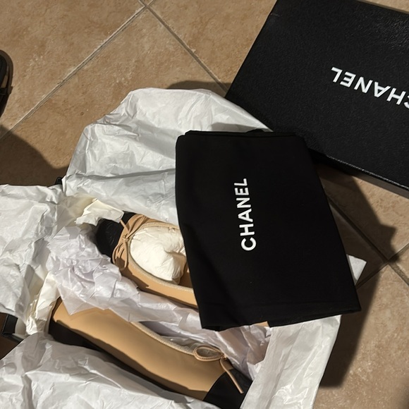 Chanel flats - Picture 3 of 4